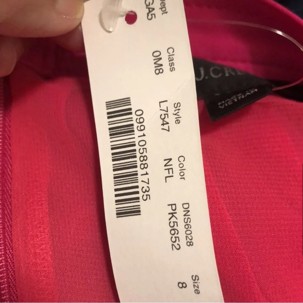 Elegant Pink Pleated Skirt - Picture 3 of 4